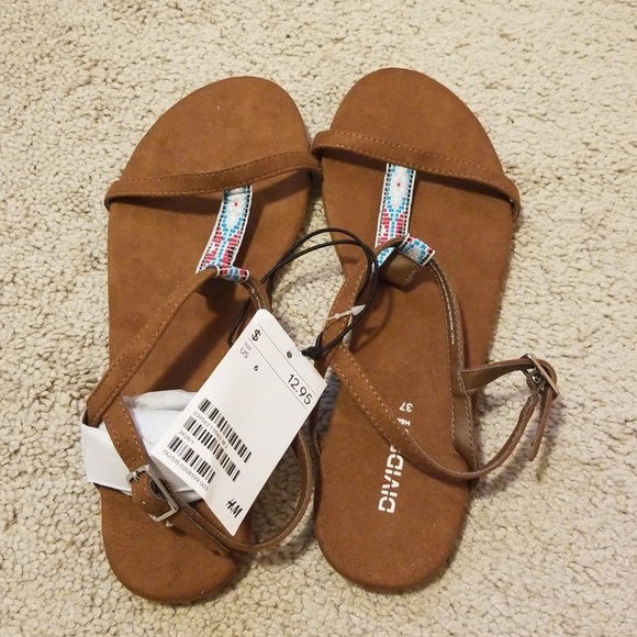 NWT H&M Brown Tribal Sandals - Picture 1 of 3
